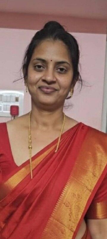 Telugu Aunty Boob Pressed By Husband
